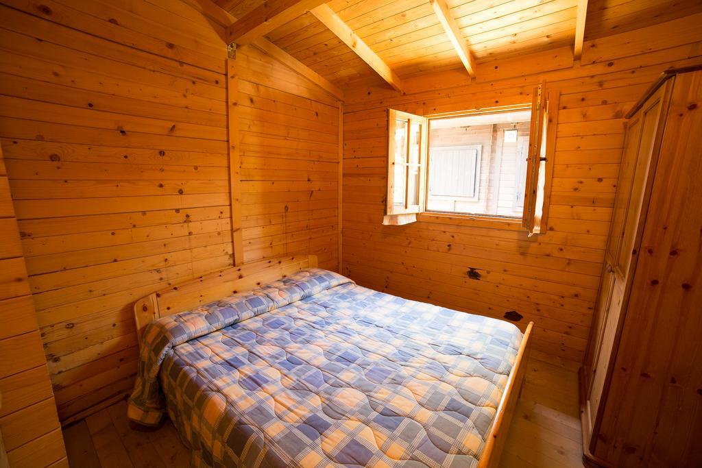 Camping Dei Tigli 托雷德尔格拉戈普奇 客房 照片